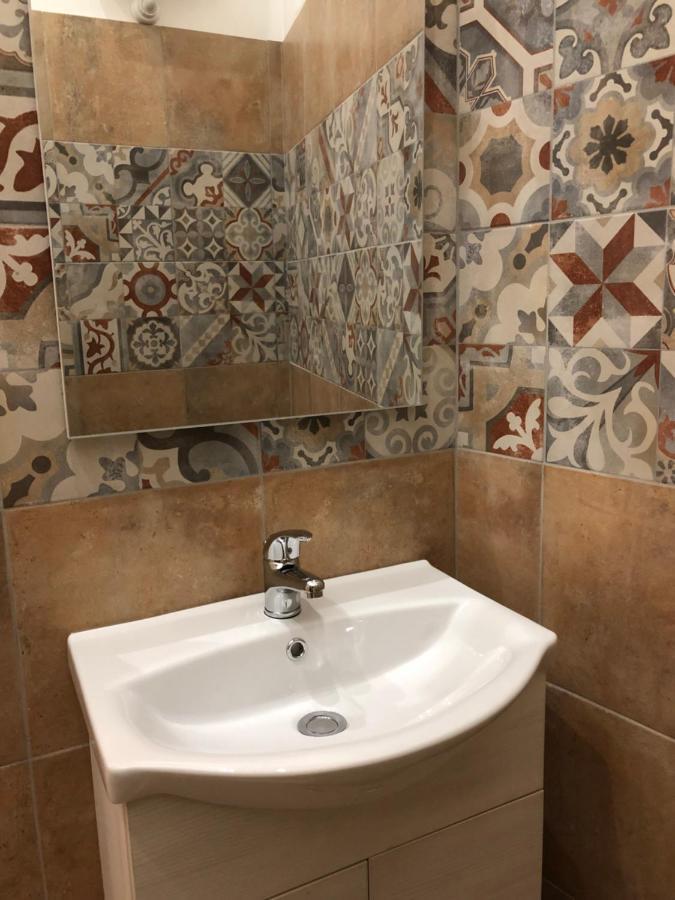 B&B Meliora Rooms Avola Εξωτερικό φωτογραφία